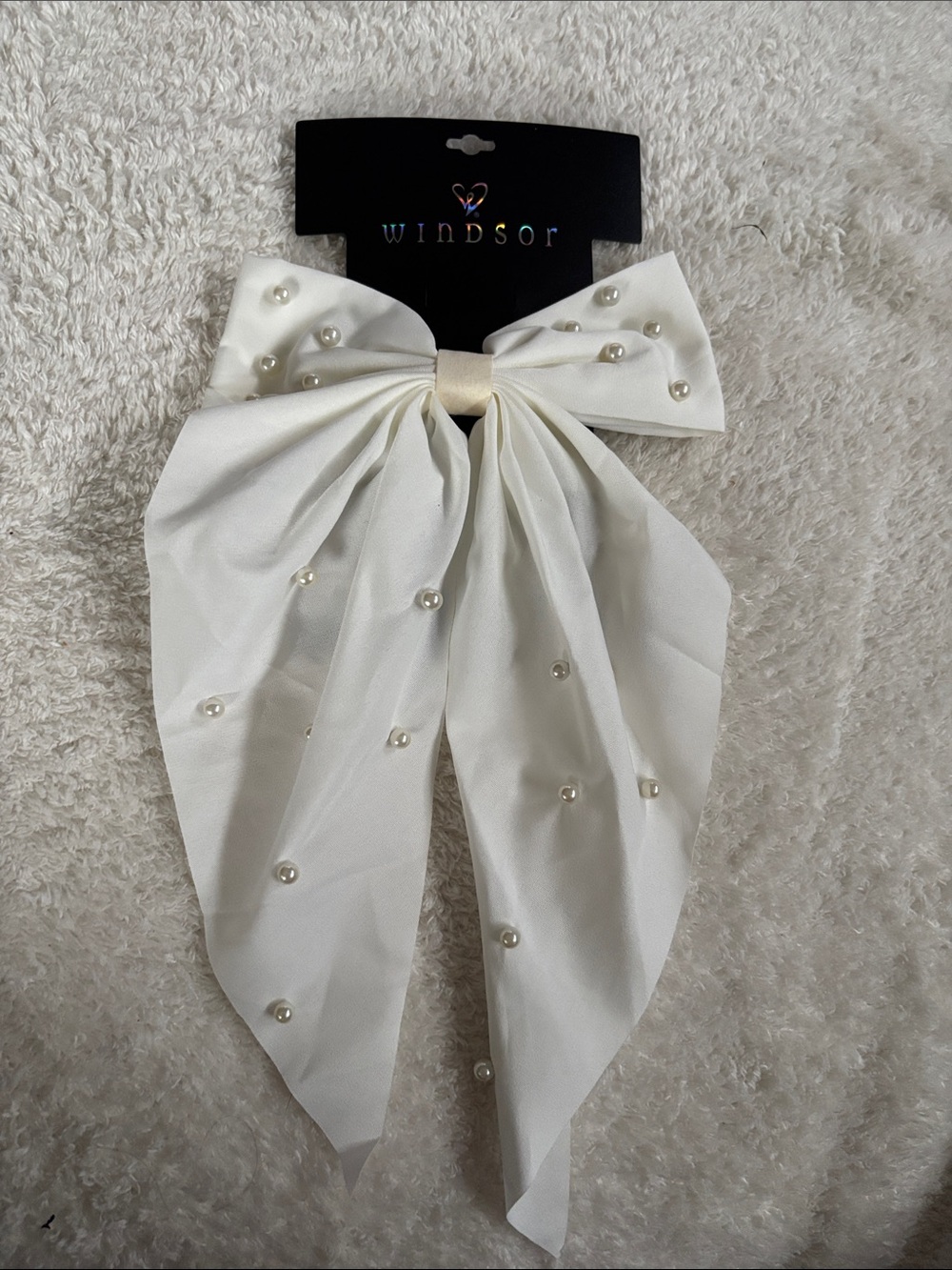 Windsor Ivory Pearl-Embellished Bow Clip